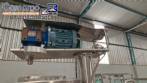 M�quina Sarong SAAS para la formaci�n y sellado de bl�steres para supositorios.