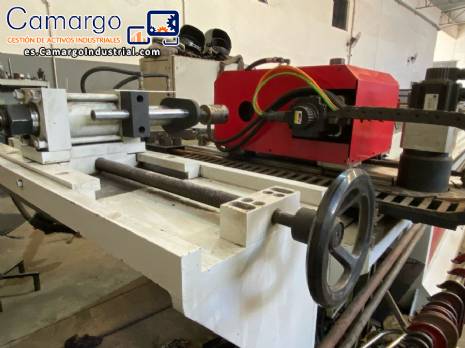 Dobladora de tubos hidrulica de 3 ejes con control electrnico por CNC