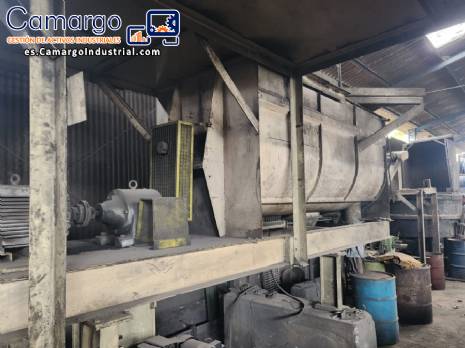 Mezclador de cinta para polvos recubiertos en acero al carbono de 4 toneladas