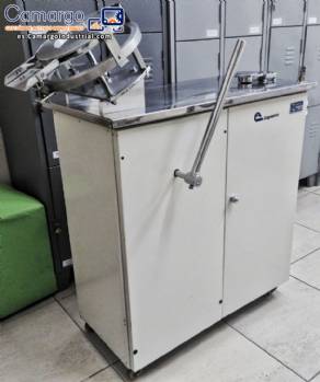 Encapsulador semiautom�tico Capsutec