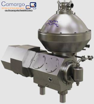 Centrfuga vertical bactofugal con descarga automtica para la clarificacin Alfa Laval de leche.