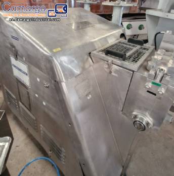 Homogeneizador de alta presi�n 6.000 litros por hora Gaulin