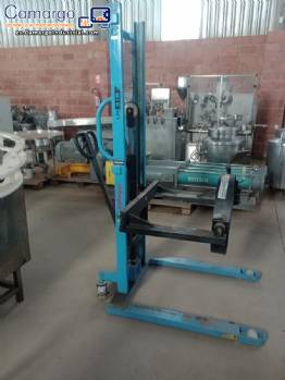 Carretilla elevadora volteadora gira bidn de 300 kg Paletrans
