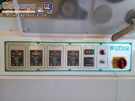 M�quina de moldagem rotativa Limaq