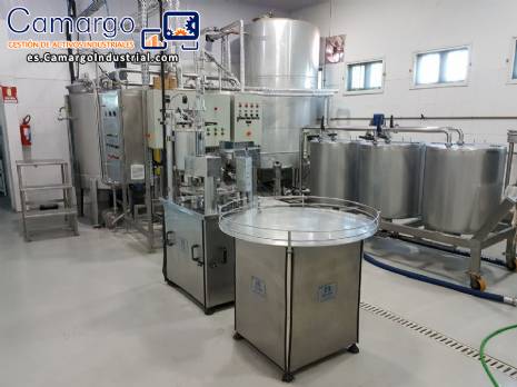 L�nea de llenado de bebidas no carbonatadas
