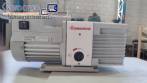 Liofilizador de sobremesa de laboratorio Solab con bomba Edwards