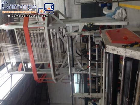 Extrusora de pel�cula el�stica Mega Steel