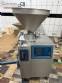 Embutidora autom�tica continua de salchichas con torcidor de salchichas Risco RS 110