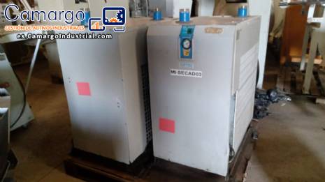 Secadora con sistema de refrigeracin SMC IDF 75E