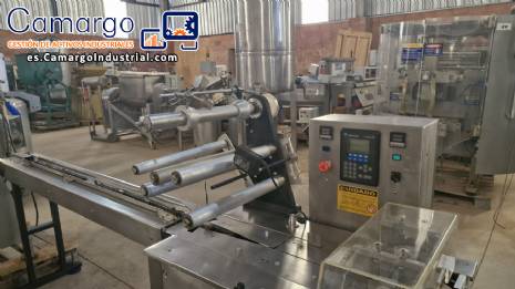M�quina envasadora flow pack R Camargo Mega Pack