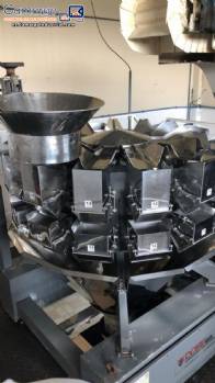 Máquina de envasado multicabezal Indumak Dosetec Máquina de envasado multicabezal Indumak Dosetec