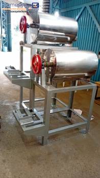 Máquina despulpadora de acero inoxidable de doble etapa Máquina despulpadora de acero inoxidable de doble etapa