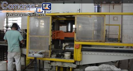 Prensa hidráulica tipo H para ladrillos y placas de revestimiento Prensa hidráulica tipo H para ladrillos y placas de revestimiento